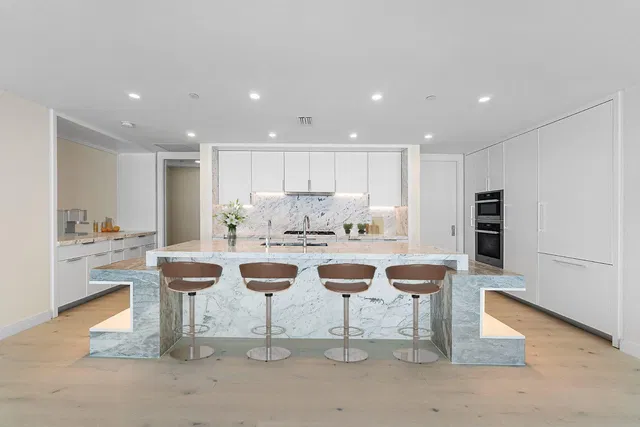 3550 South Ocean Condominium Unit 3d photo 5