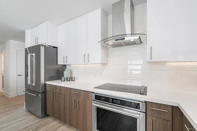 236 Fifth Avenue Unit 309 photo 9