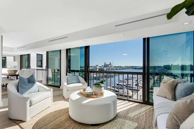 Waterview Towers Unit 706 photo 2