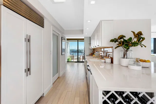 Waterview Towers Unit 706 photo 9