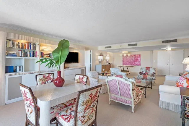 130 Sunrise Avenue #615