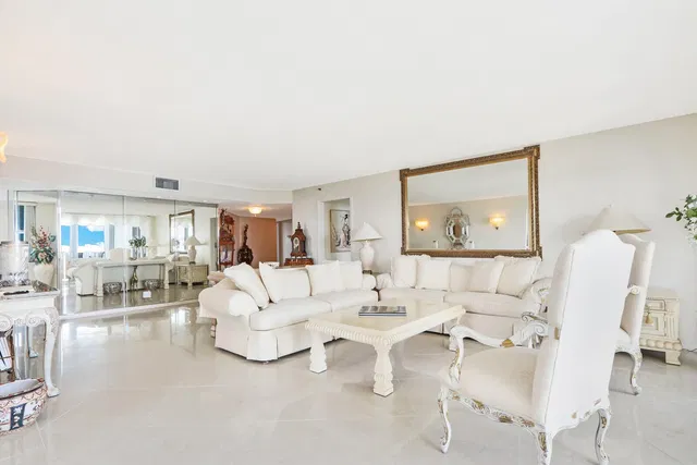 Corniche Singer Island Unit Ph4 photo 9
