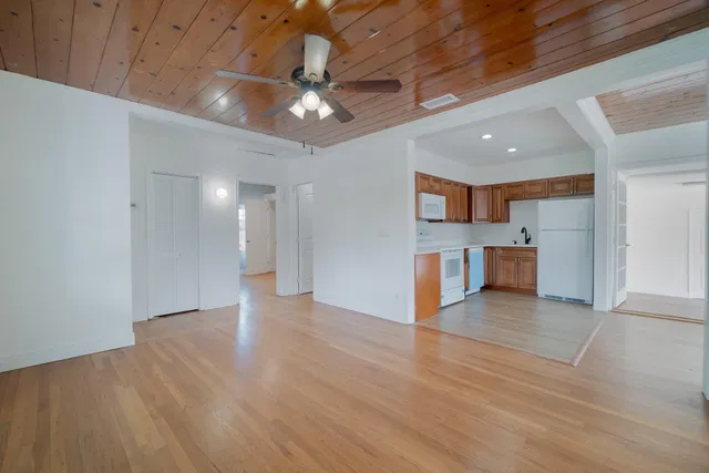 NOMAR West Palm Beach Residence photo 6