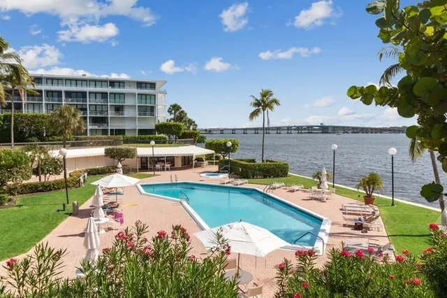 2778 S Ocean Boulevard #102n