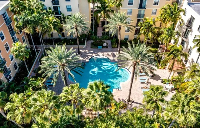 Courtyards in Cityplace Unit 402 photo 43