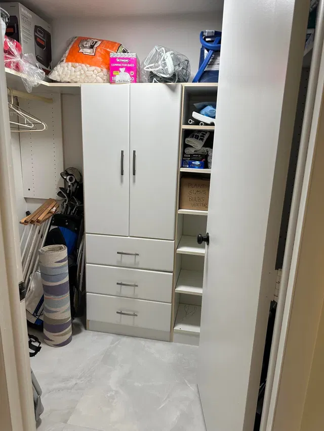 Unit 6 photo 19