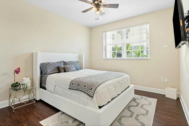 The Astor Unit 206 photo 20