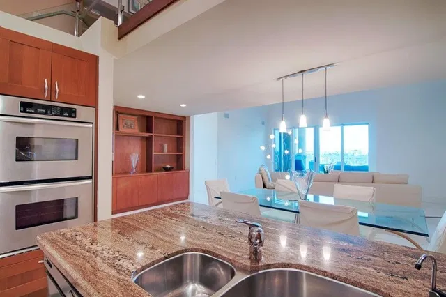 Esplanade Grande Unit 405 photo 5