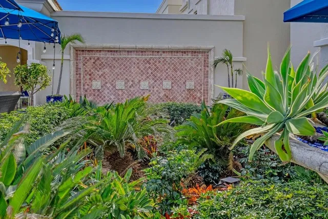 Esplanade Grande Unit 405 photo 22