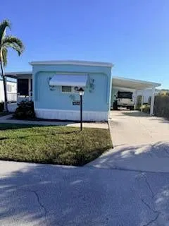 Residence photo 2