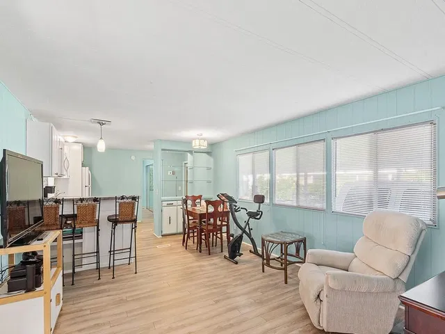 Residence photo 20