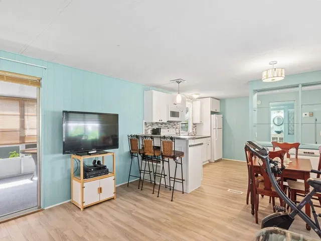 Residence photo 22