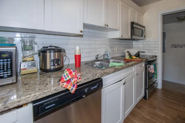 Residence photo 4