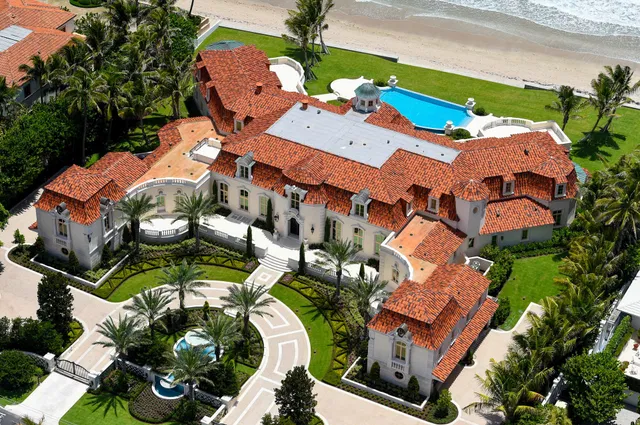 1071 N Ocean Boulevard