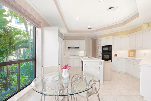 Boca Grove Unit 602 photo 10