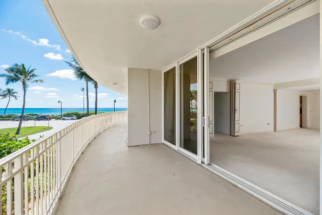 One Royal Palm Way Palm Beach Unit C-1 & C2 photo 4