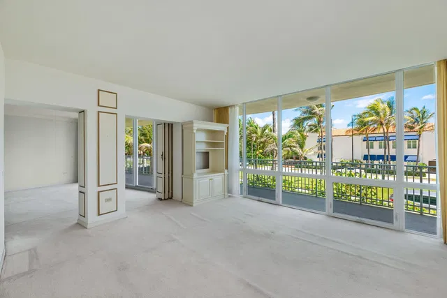 One Royal Palm Way Palm Beach Unit C-1 & C2 photo 21