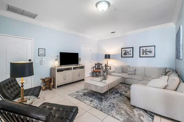 One City Plaza Unit 438 photo 11