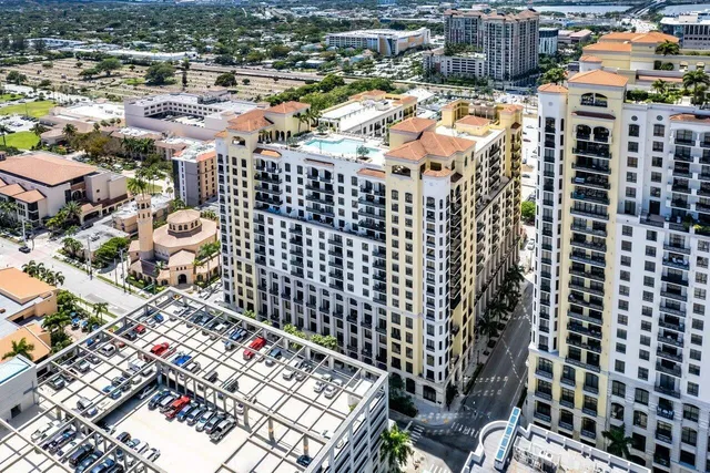 One City Plaza Unit 438 photo 39