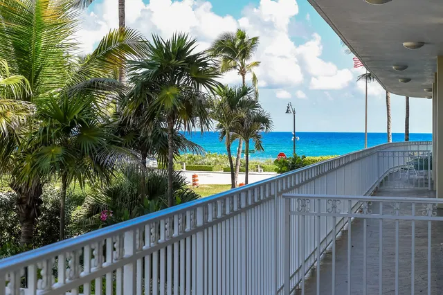 One Royal Palm Way Palm Beach Unit E2 photo 11
