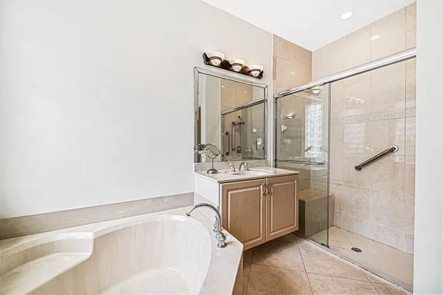Residence photo 48