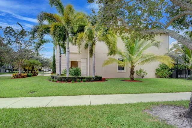 Residence photo 4