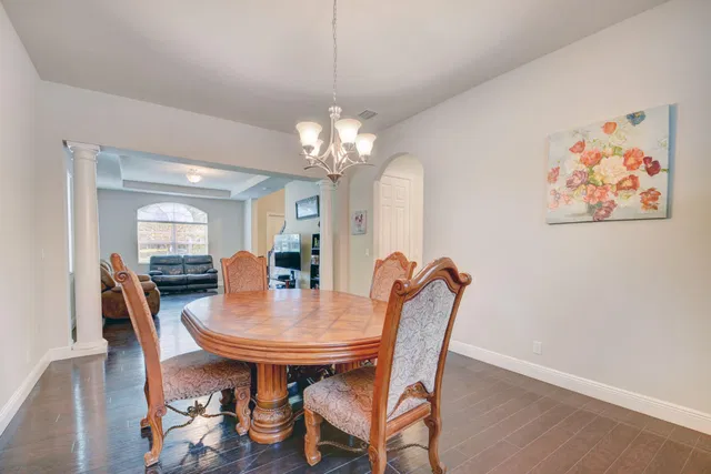 Residence photo 9