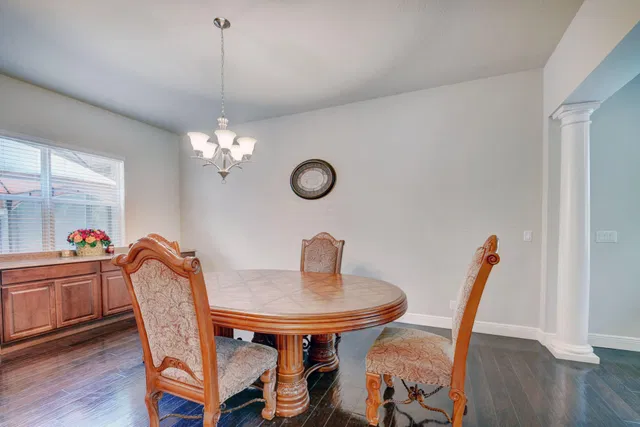 Residence photo 10