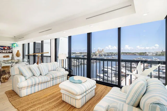 Waterview Towers Unit 706 photo 2