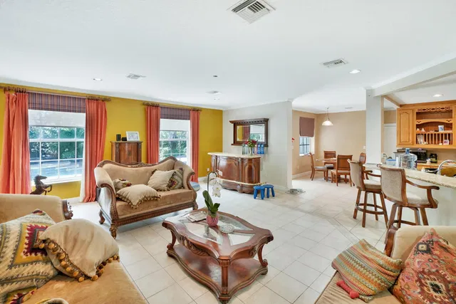  Residence photo 19