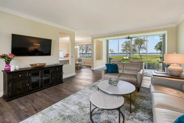 Harbour Ridge Residence photo 7