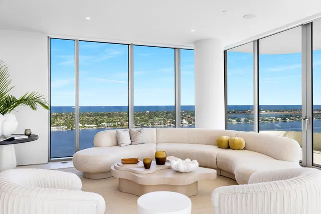 La Clara Palm Beach Unit 2001 photo 4