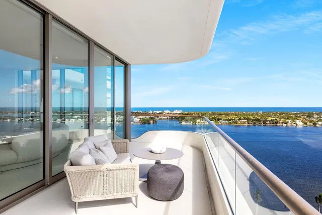 La Clara Palm Beach Unit 2001 photo 15