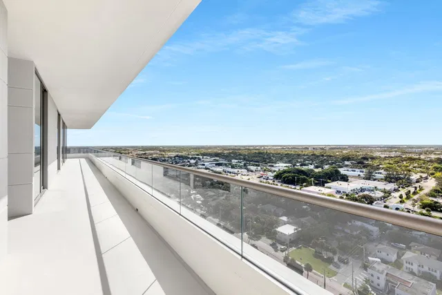 La Clara Palm Beach Unit 2001 photo 27