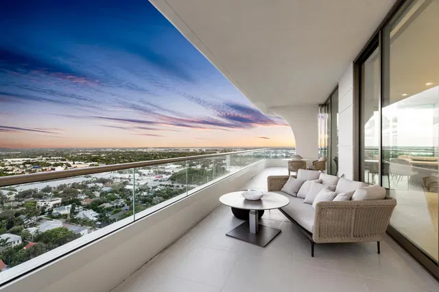 La Clara Palm Beach Unit 2001 photo 36