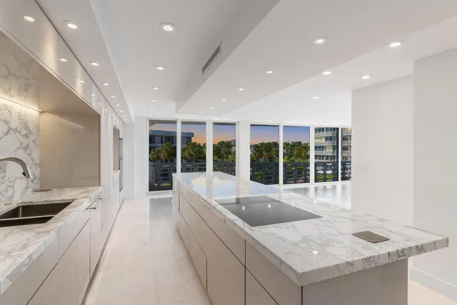 100 Sunrise Avenue #421