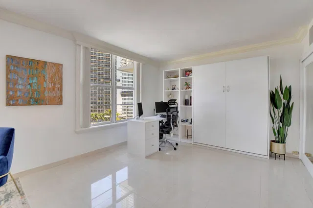 Boca Raton Unit 6n photo 11