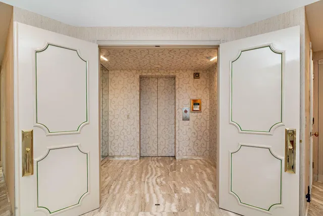 L'Ermitage Palm Beach Unit 205 photo 3