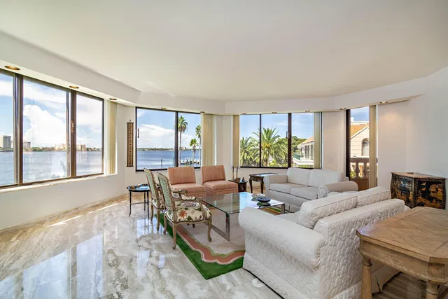 L'Ermitage Palm Beach Unit 205 photo 4