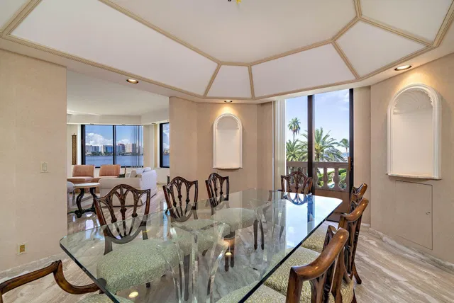 L'Ermitage Palm Beach Unit 205 photo 6