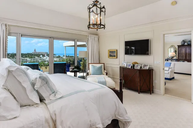One Royal Palm Way Palm Beach Unit Ph-2 photo 8