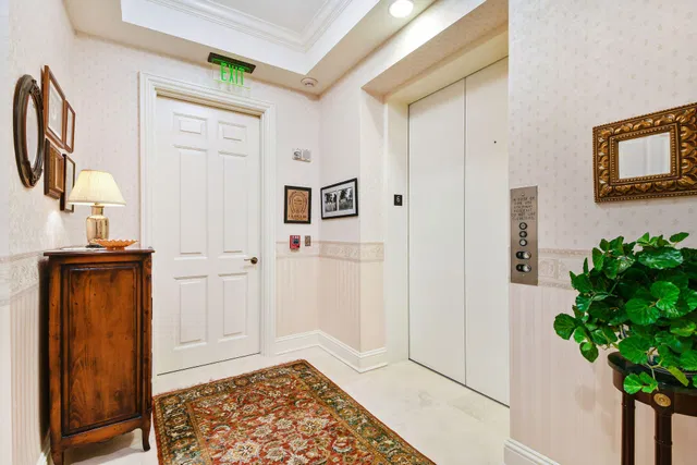 One Watermark Place Unit 602 photo 2