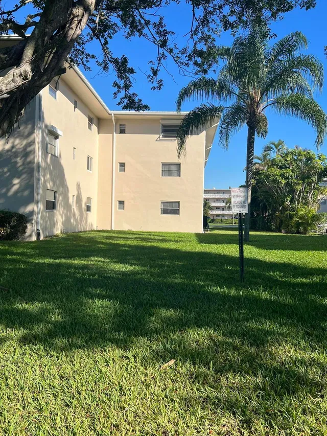 Unit 103 photo 35