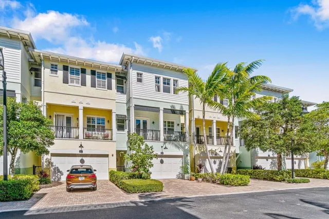 Latitude Delray Residence photo 3