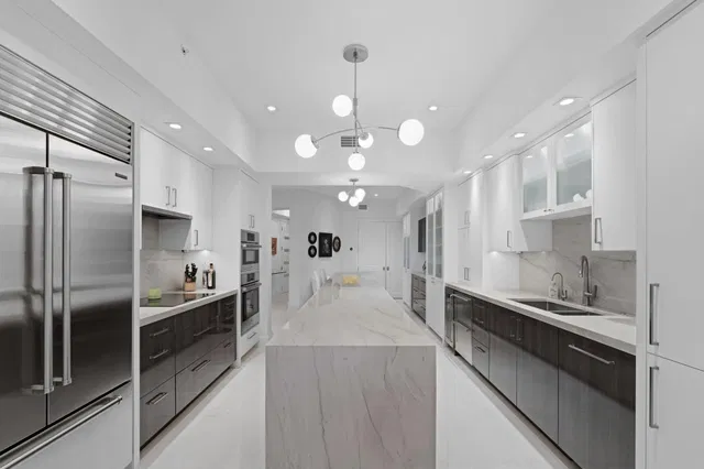 Esplanade Grande Unit 504 photo 8