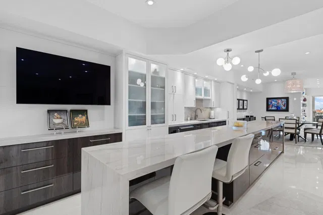 Esplanade Grande Unit 504 photo 9