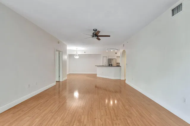 The Astor Unit 403 photo 8
