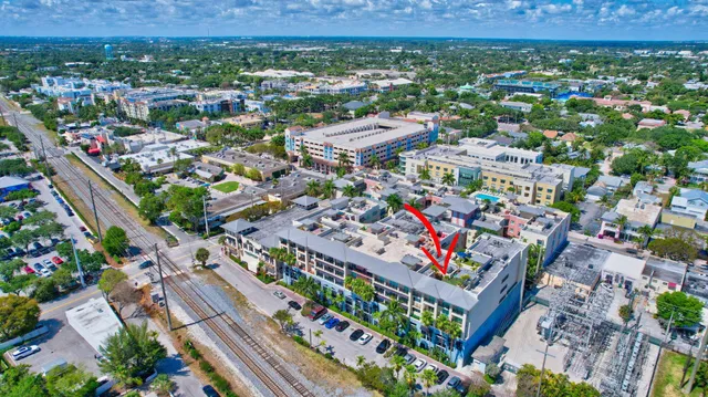 The Astor Unit 403 photo 38