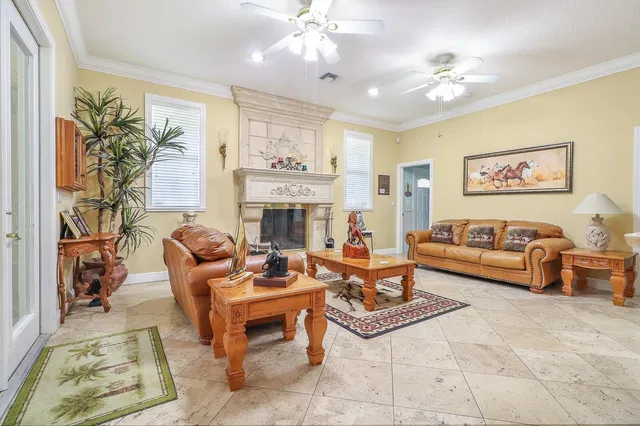  Residence photo 20