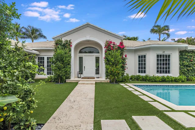 255 Ridgeview Drive